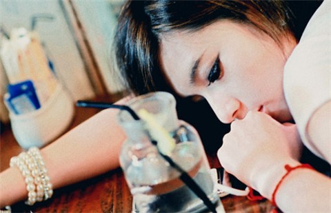 和喜欢的人聊天没话题怎么办?三个告别冷场的技巧送给你 和喜欢的人聊天没话题怎么办?三个告别冷场的技巧送给你第2张